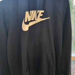 Black Classic Nike Hoodie Large